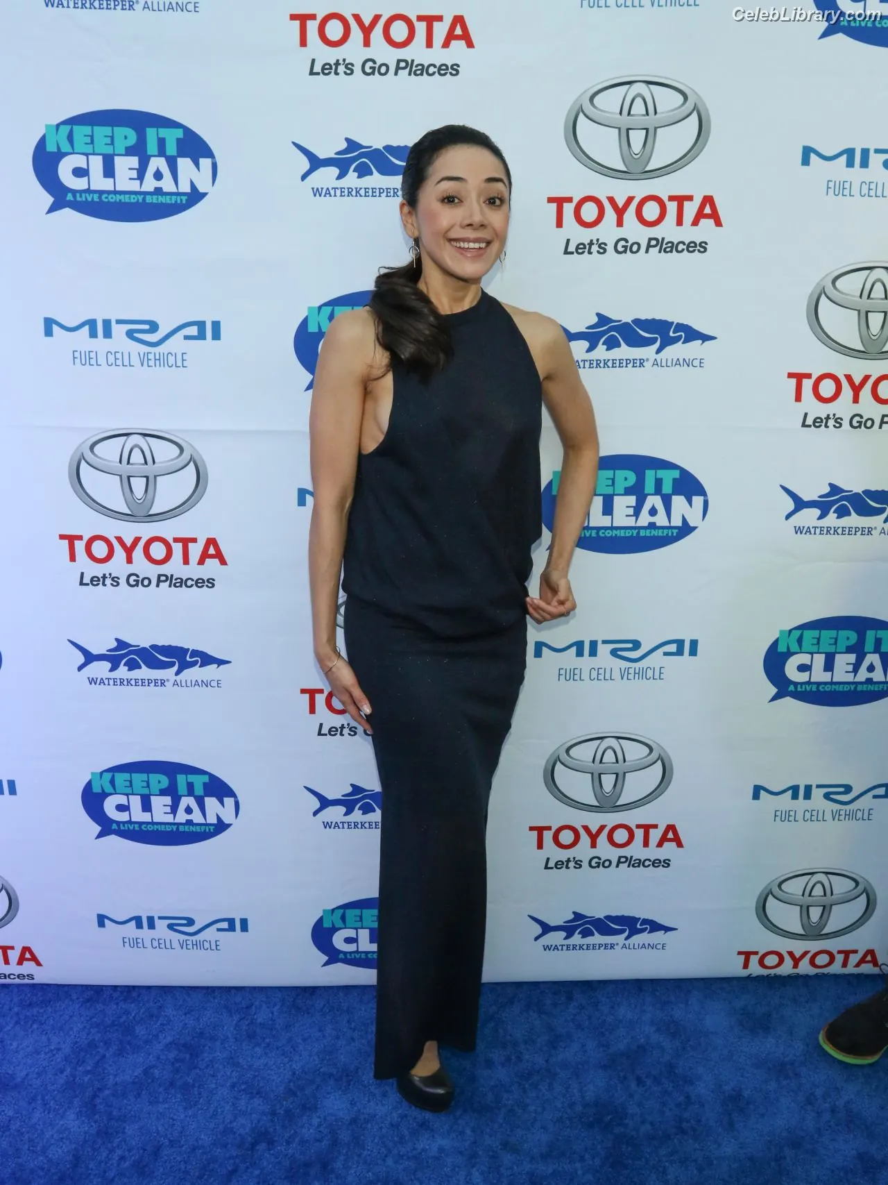 Aimee Garcia photo 17 of 262
