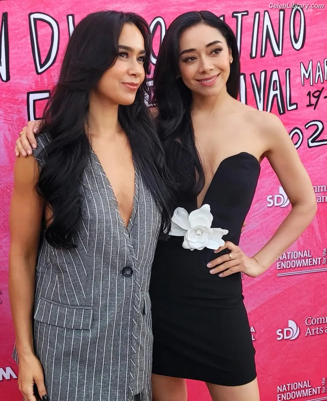 Aimee Garcia photo 23 of 262