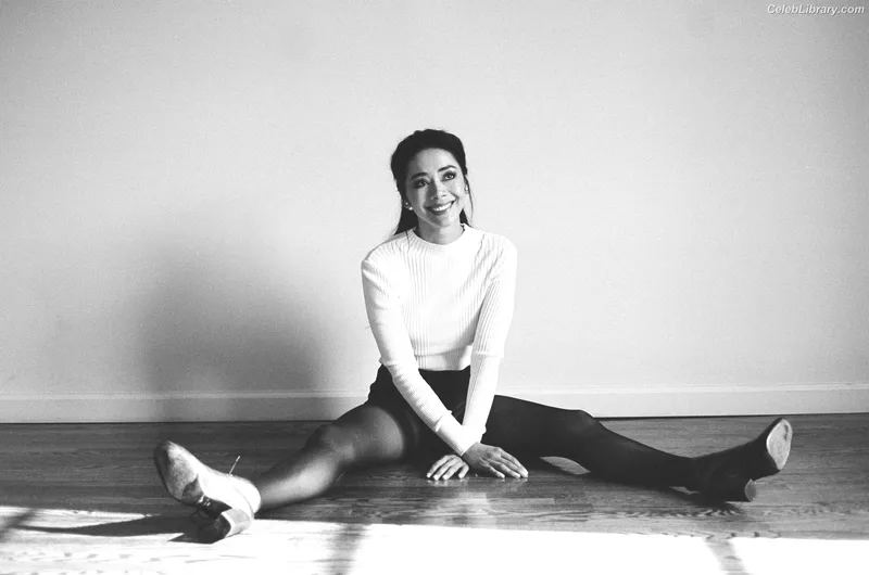 Aimee Garcia photo 8 of 263