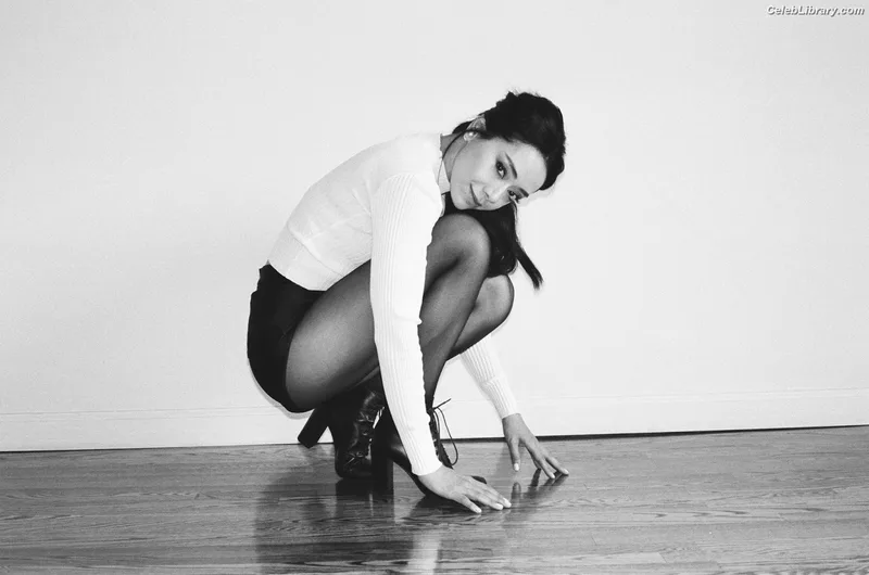 Aimee Garcia photo 15 of 263