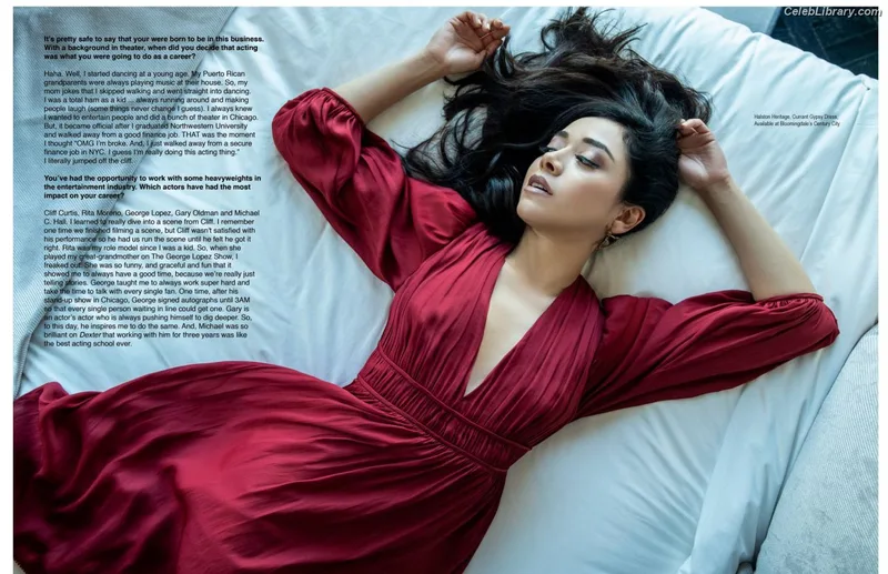 Aimee Garcia photo 17 of 263