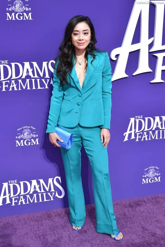 Aimee Garcia photo 21 of 263