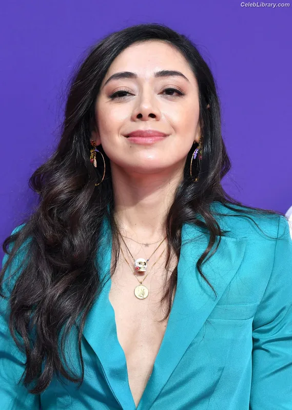 Aimee Garcia photo 23 of 263