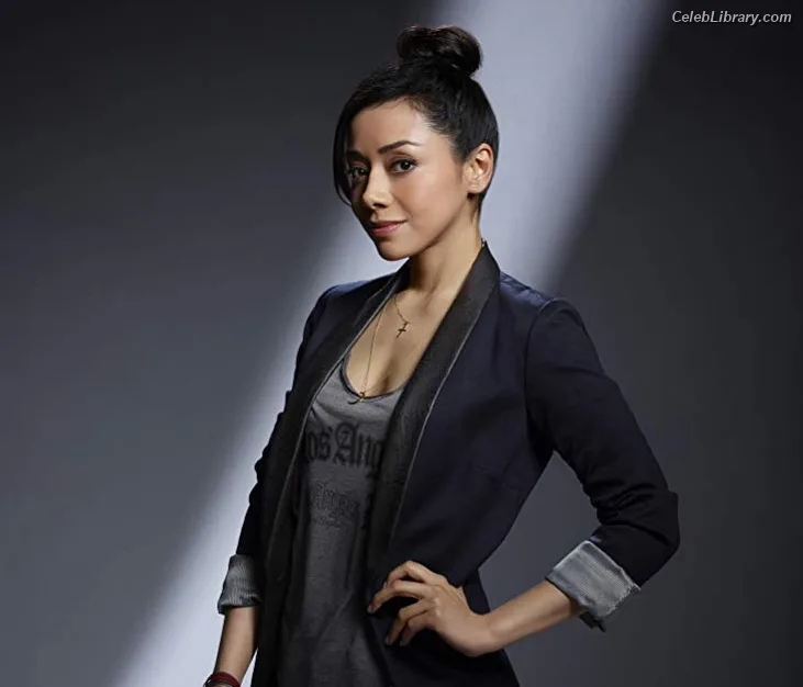 Aimee Garcia photo 11 of 263
