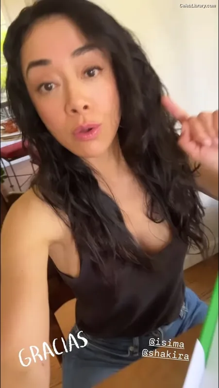 Aimee Garcia photo 24 of 263