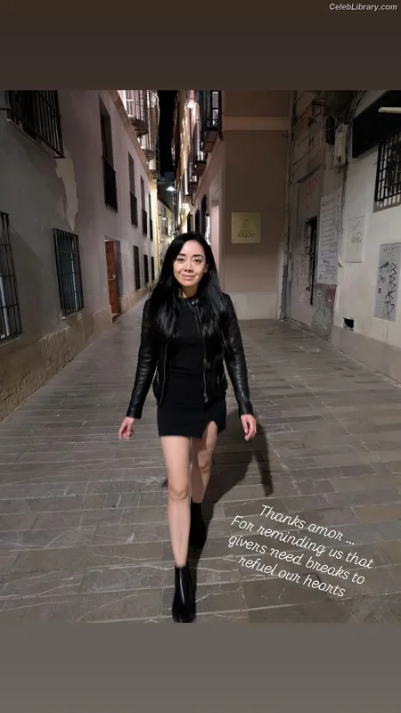 Aimee Garcia photo 8 of 263