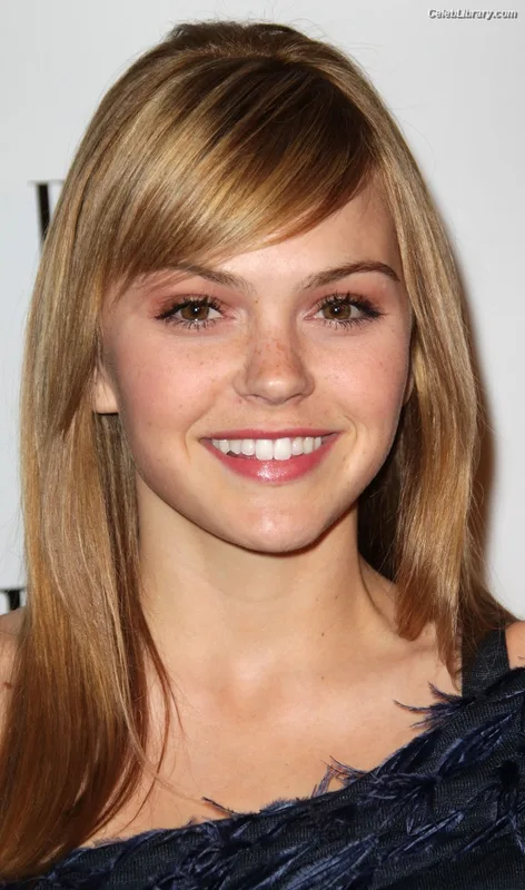 Aimee Richelle Teegarden photo 10 of 74