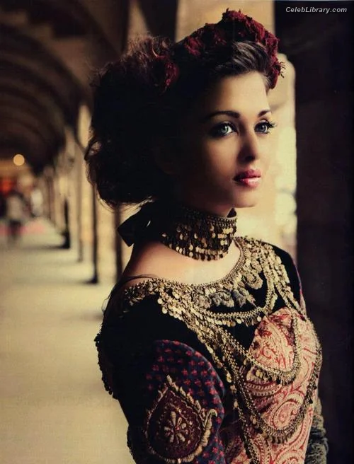 Aishwarya Rai photo 18 of 242