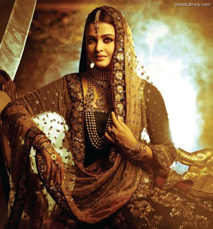 Aishwarya Rai photo 5 of 243
