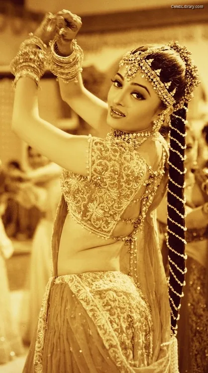 Aishwarya Rai photo 8 of 243