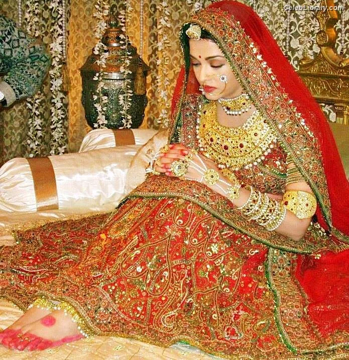 Aishwarya Rai photo 7 of 243