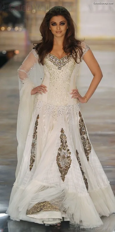 Aishwarya Rai photo 5 of 243