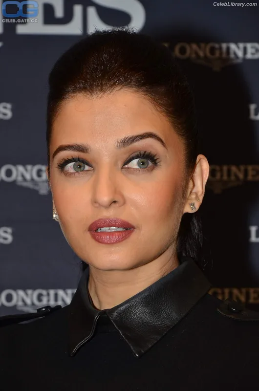 Aishwarya Rai photo 6 of 243