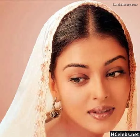 Aishwarya Rai photo 3 of 243