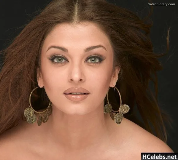 Aishwarya Rai photo 7 of 243