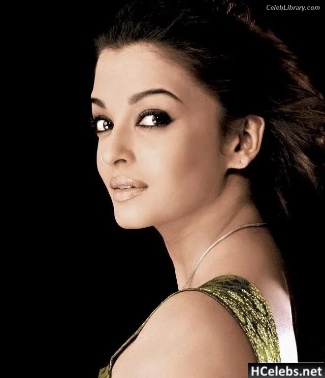 Aishwarya Rai photo 9 of 243