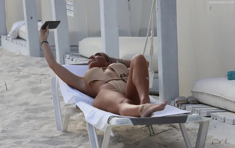 Aisleyne photo 3 of 416