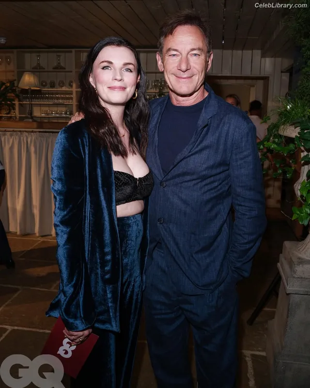 Aisling Bea photo 21 of 74