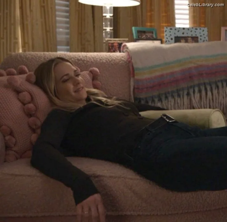 AJ Cook photo 1 of 80