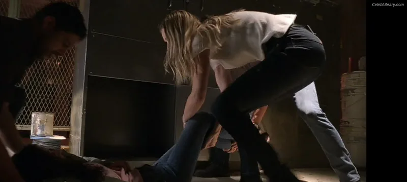 AJ Cook photo 15 of 80