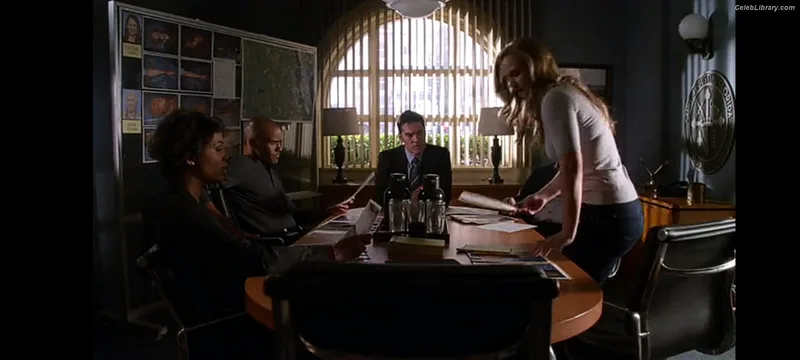 AJ Cook photo 6 of 80
