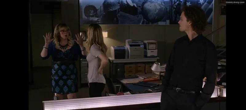 AJ Cook photo 22 of 80