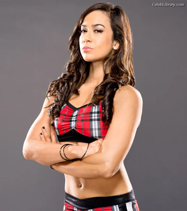 AJ Mendez photo 4 of 549