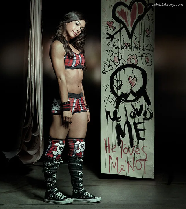 AJ Mendez photo 5 of 549
