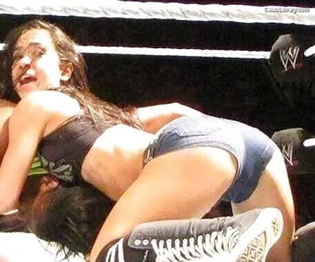 AJ Mendez photo 6 of 549