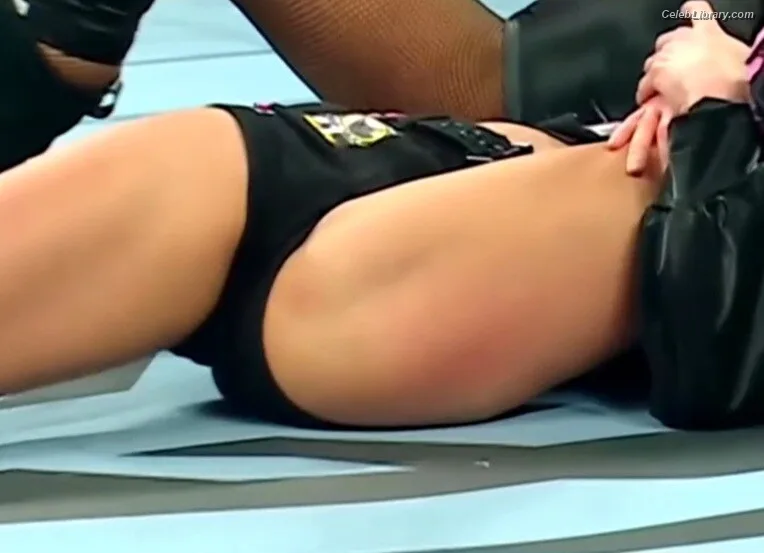 AJ Mendez photo 8 of 549