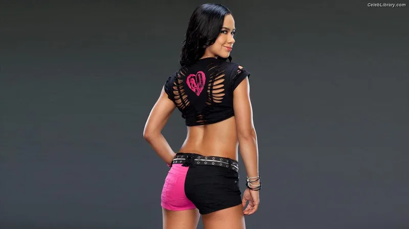 AJ Mendez photo 18 of 549