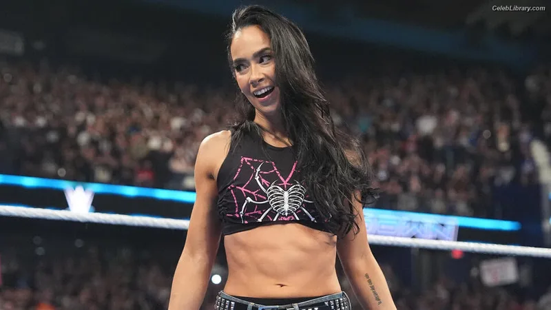 AJ Mendez photo 7 of 549