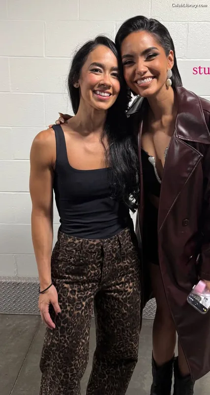 AJ Mendez photo 17 of 549