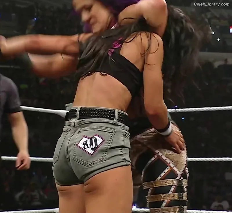 AJ Mendez photo 6 of 549