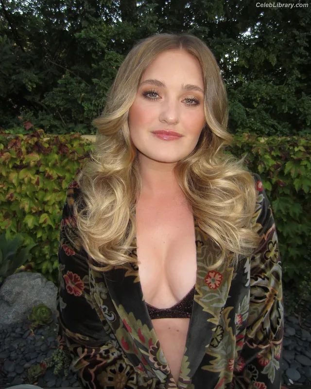 AJ Michalka photo 22 of 90
