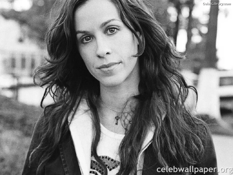 Alanis Morissette photo 20 of 73