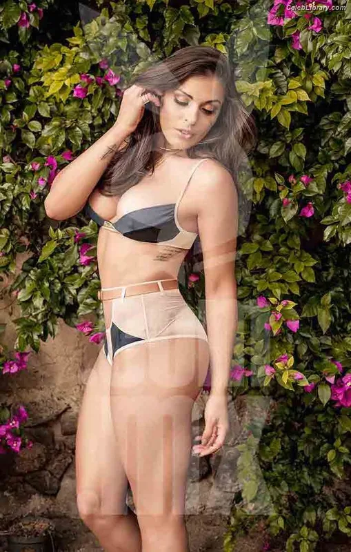 Ale Rivera La Jarocha photo 4 of 22