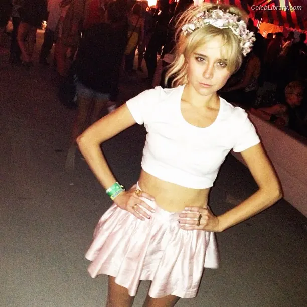Alessandra Torresani photo 2 of 187