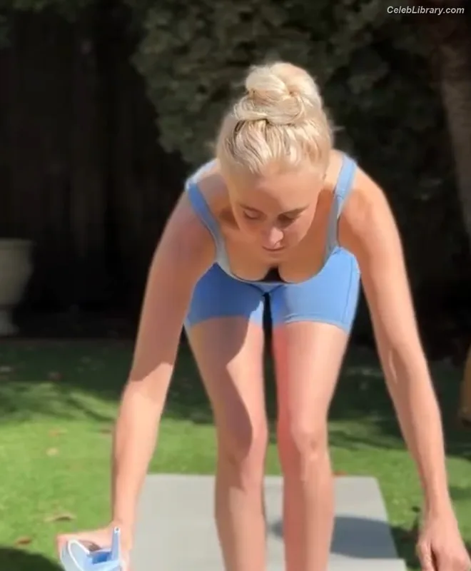 Alessandra Torresani photo 4 of 188