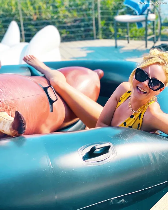 Alessandra Torresani photo 18 of 188