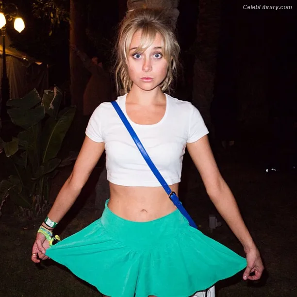 Alessandra Torresani photo 12 of 188