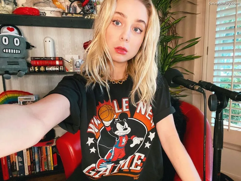 Alessandra Torresani photo 13 of 188