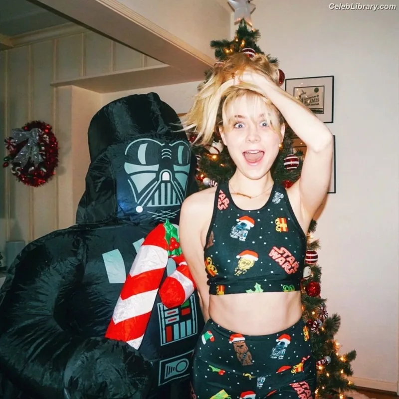 Alessandra Torresani photo 20 of 188