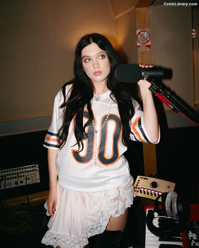Alessi Rose photo 23 of 50