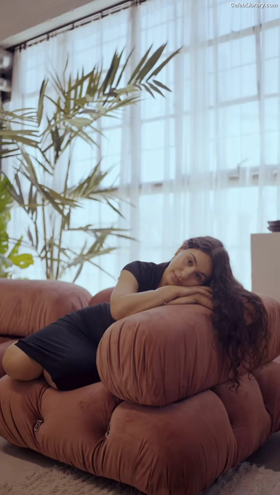 Alessia Cara photo 4 of 309