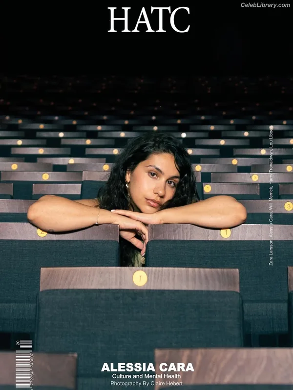 Alessia Cara photo 5 of 310