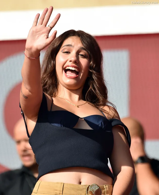 Alessia Cara photo 20 of 310