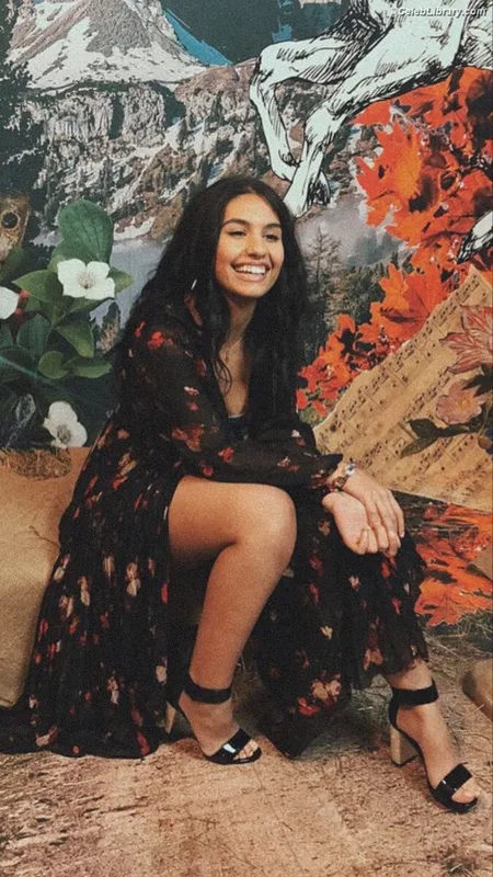 Alessia Cara photo 4 of 310