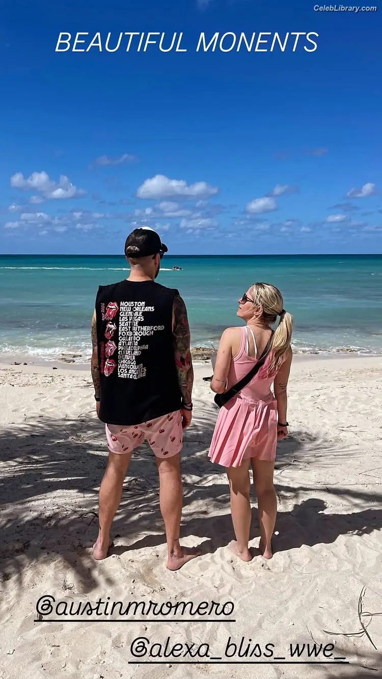 Alexa Bliss photo 10 of 937