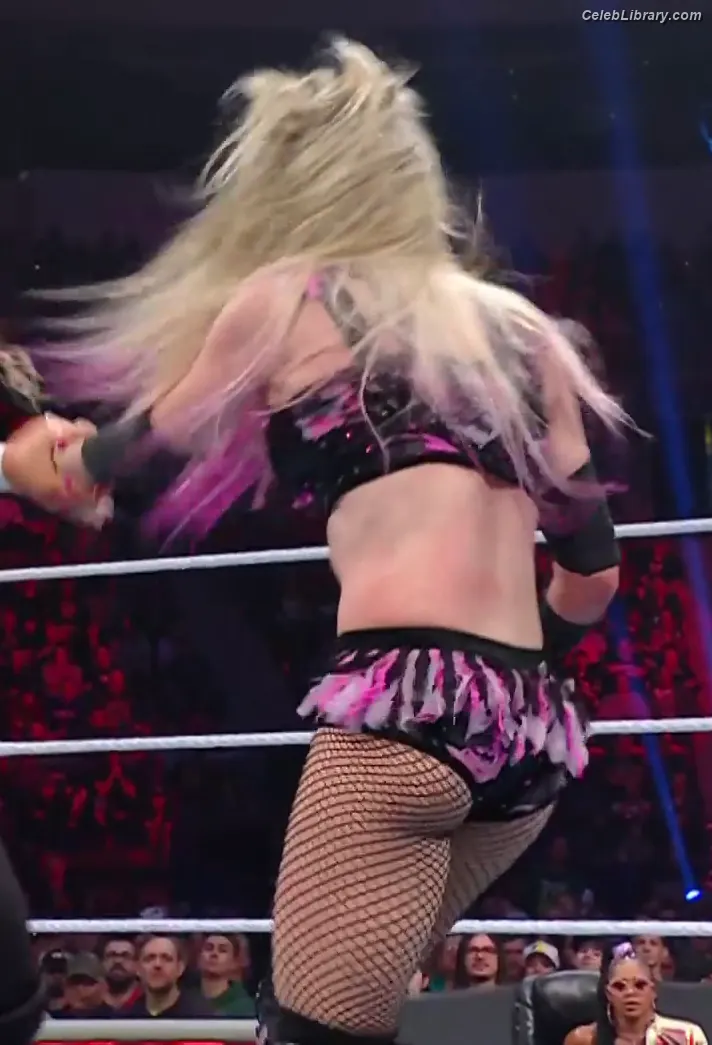 Alexa Bliss photo 8 of 937